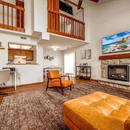 Family Friendly And Quite 2 Bedroom Condo Close To Fun Fort Wayne Kültér fotó