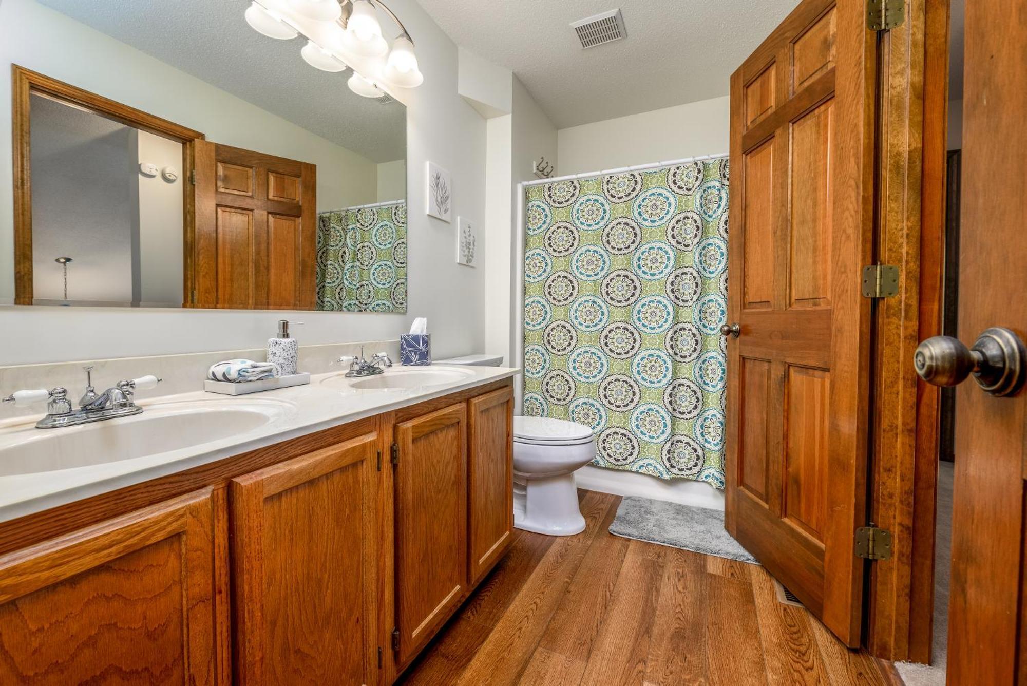 Family Friendly And Quite 2 Bedroom Condo Close To Fun Fort Wayne Kültér fotó