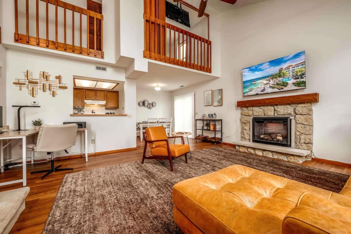 Family Friendly And Quite 2 Bedroom Condo Close To Fun Fort Wayne Kültér fotó